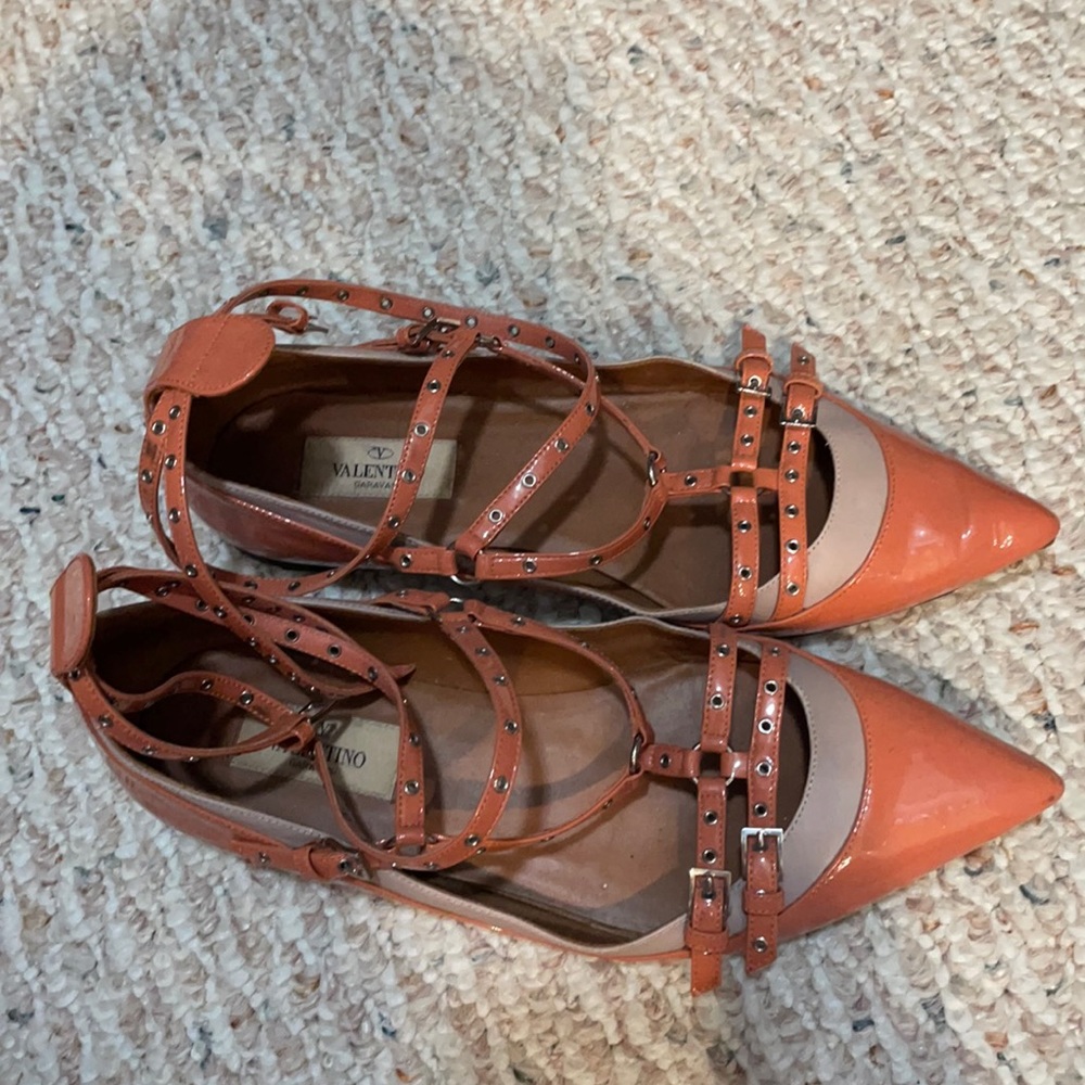 Valentino flats